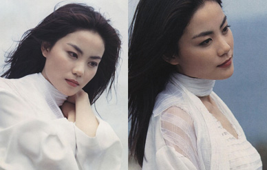 王菲旧照曝光一身白衣仙气飘飘，弯眉秀目气质纯净！