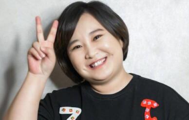 贾玲代言费多少/1500+明星代言签约