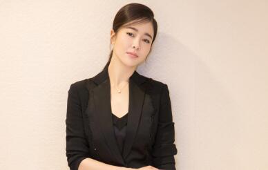 左小青代言费多少/1500+明星代言签约